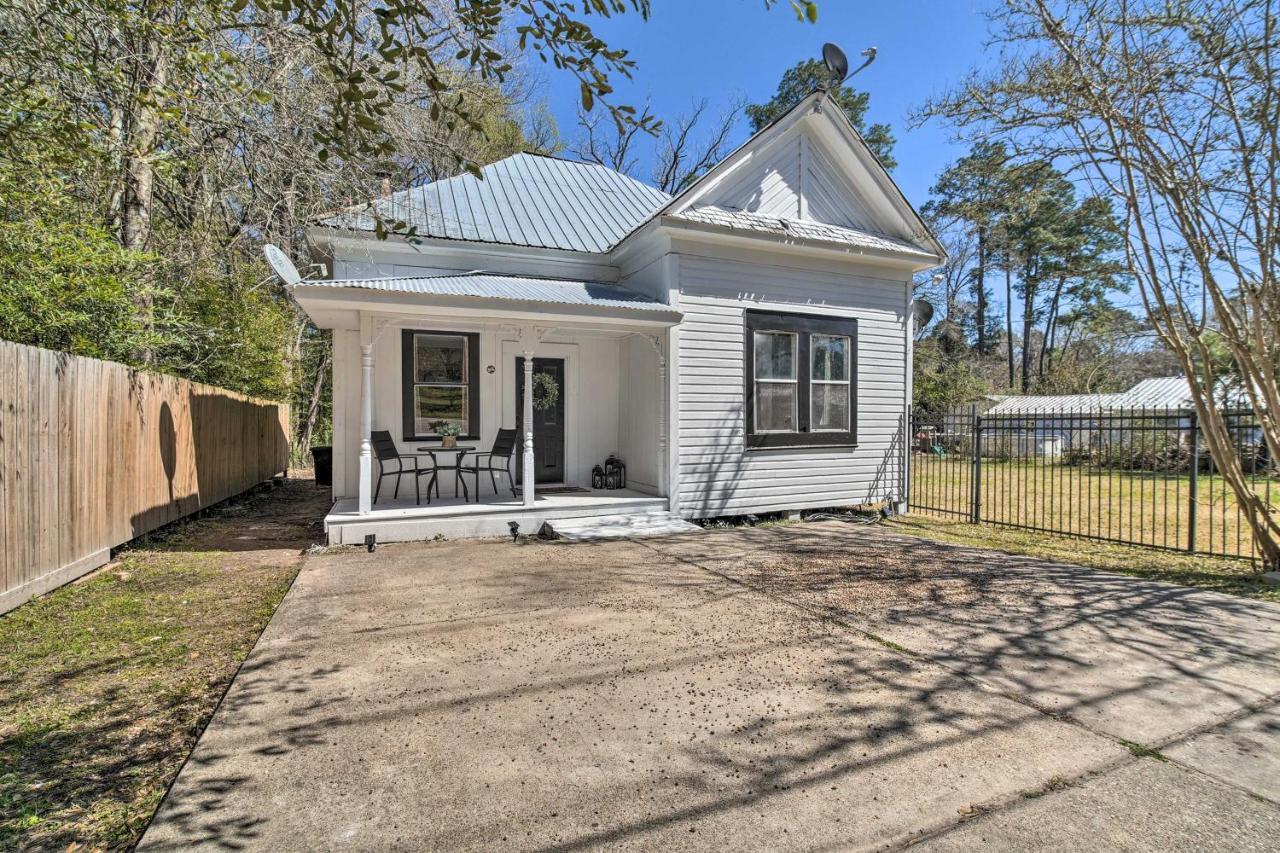 Villa Cozy Livingston House With Fenced Yard And Patio! Extérieur photo